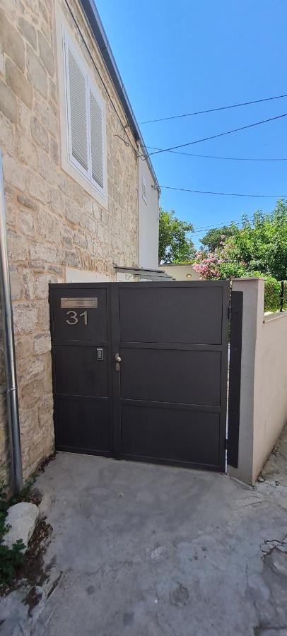 Apartman Kala *